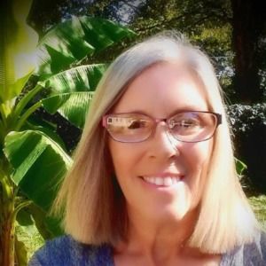 Meet your Posher, Pam